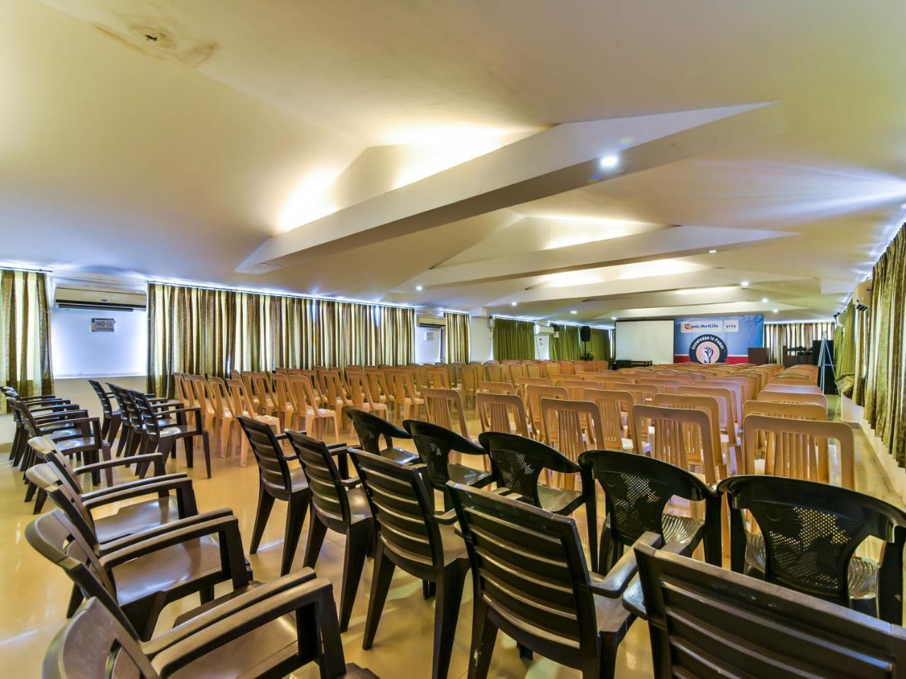 Ginger Tree Resort At The Beach Candolim Ngoại thất bức ảnh